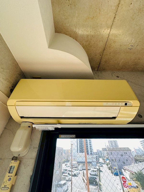 �y���̑��ݔ��z�@