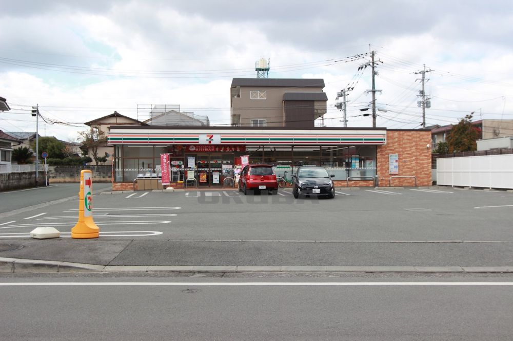 �y���Ӂz�@�Z�u���C���u�� �F�{�؈�6���ړX 422m