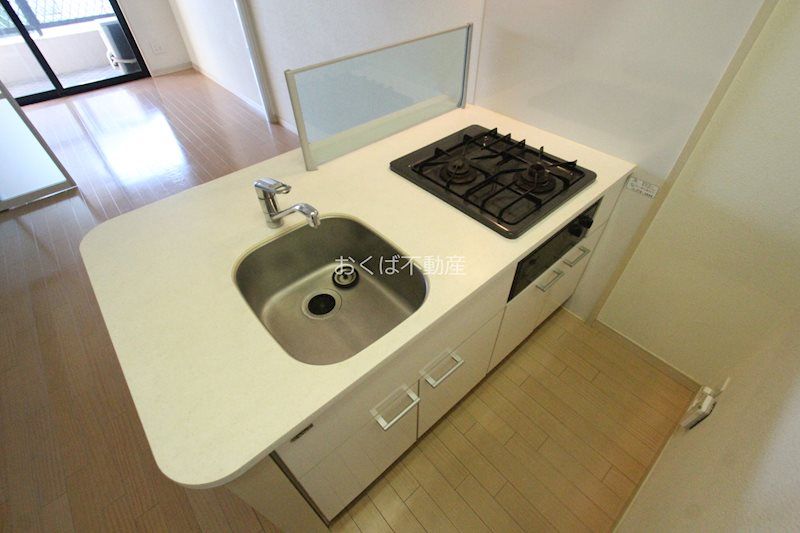 �y�L�b�`���z�@