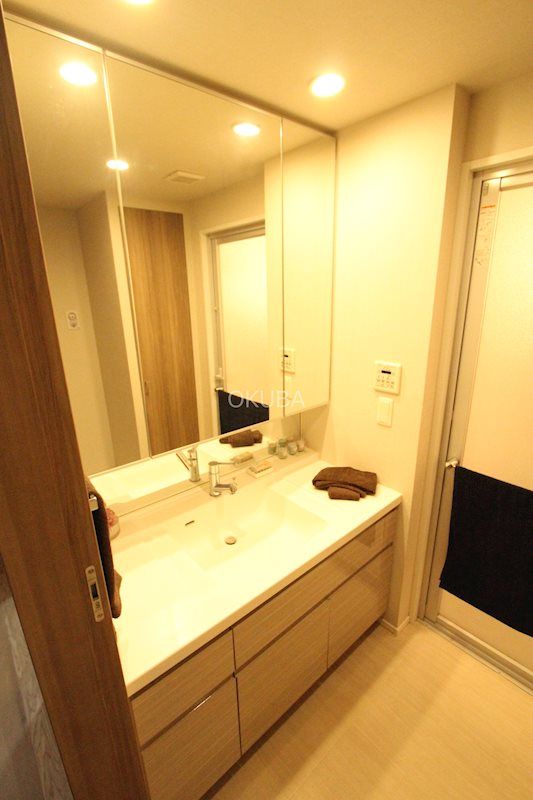 �y���ʏ��z�@