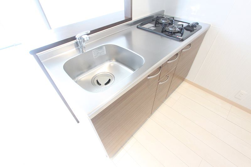 �y�L�b�`���z�@