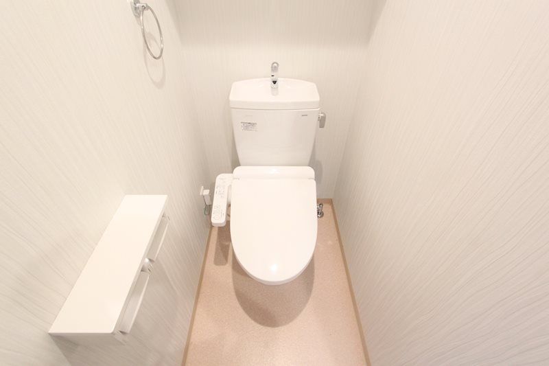 �y�g�C���z�@