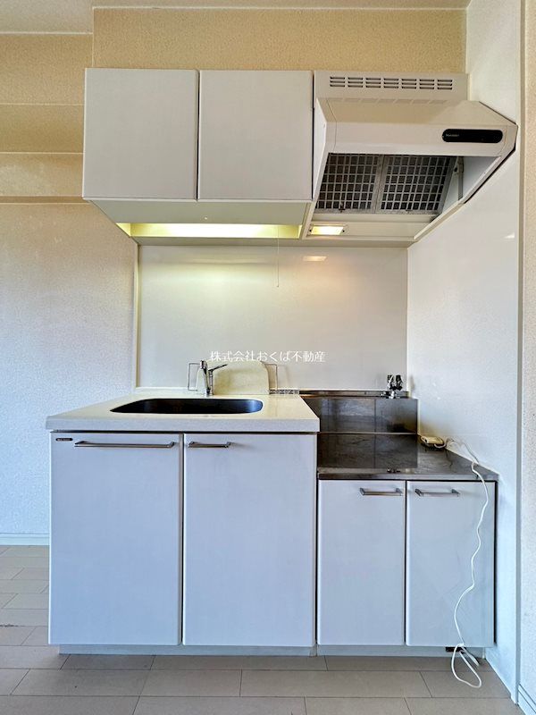 �y�L�b�`���z�@