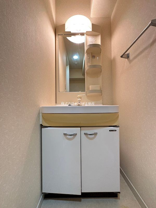 �y���ʏ��z�@