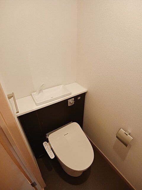 �y�g�C���z�@