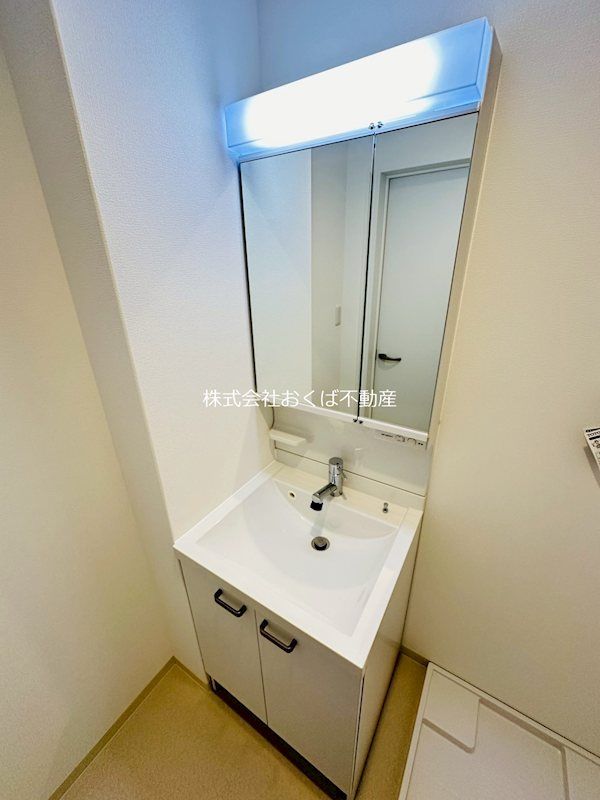 �y���ʏ��z�@