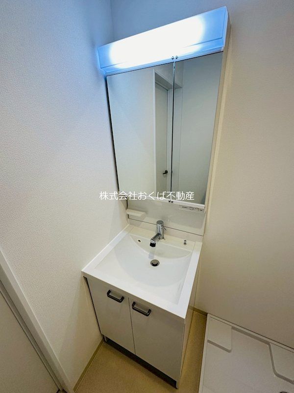 �y���ʏ��z�@