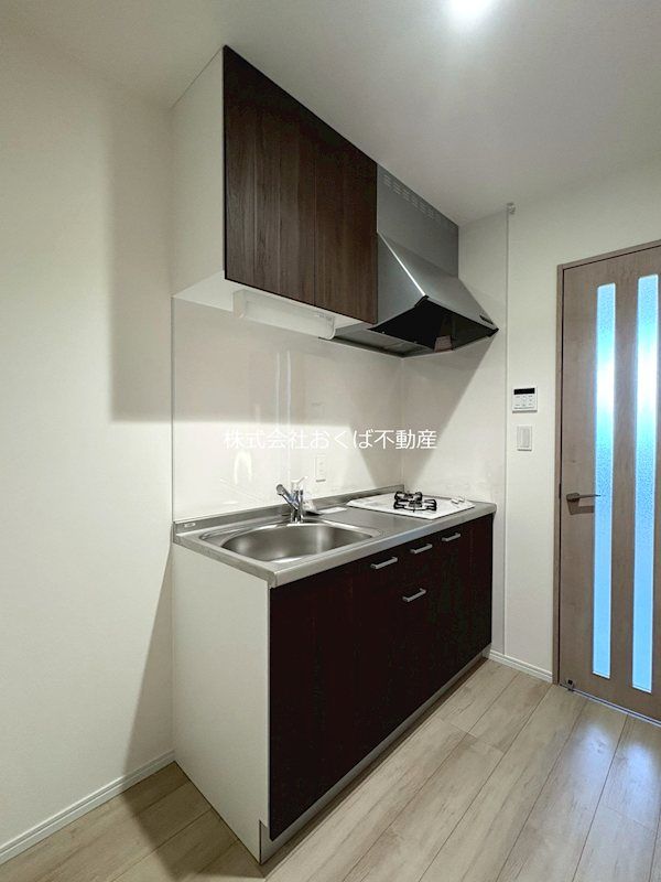 �y�L�b�`���z�@