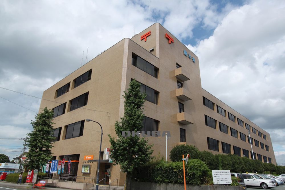 �y���Ӂz�@�F�{���X�֋� 320m