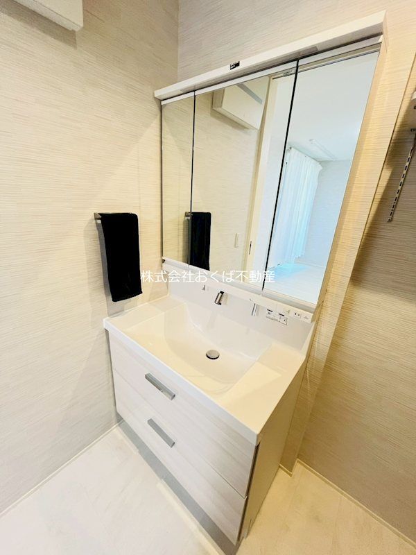 �y���ʏ��z�@