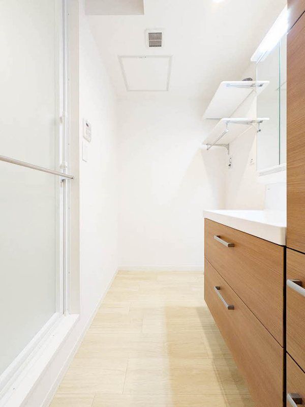 �y���ʏ��z�@