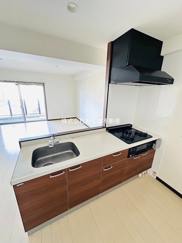 �y�L�b�`���z�@