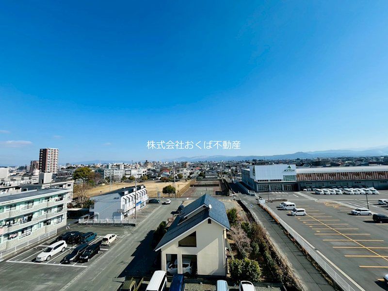 �y���̑��ݔ��z�@